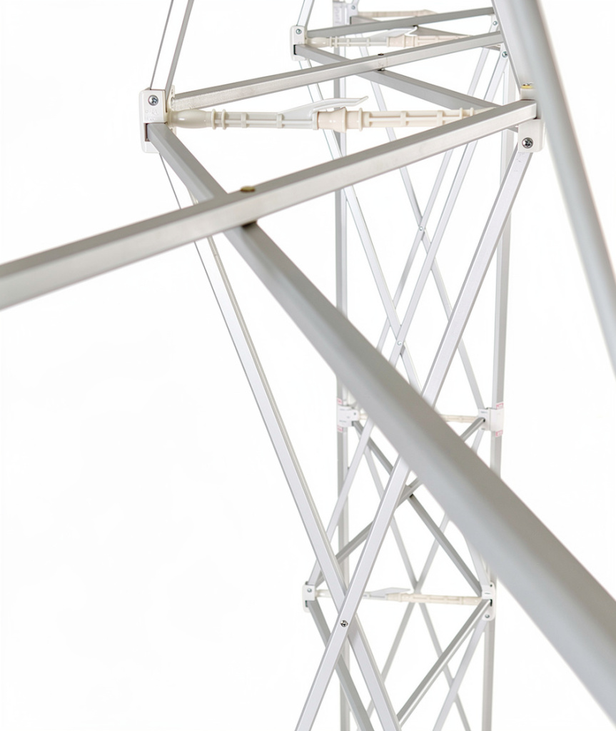 004_01.jpg